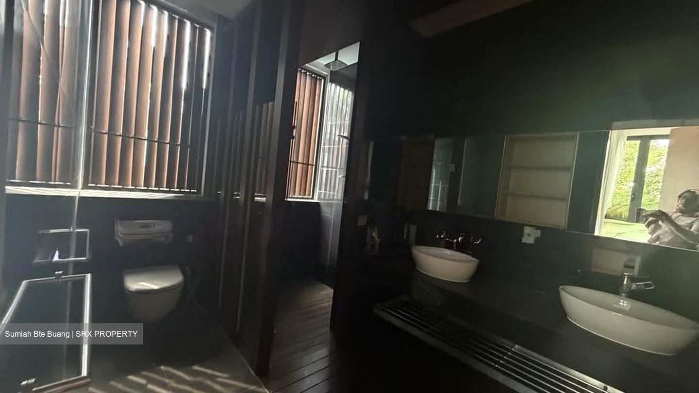 Jalan Haji Alias (D10), Terrace #611528871